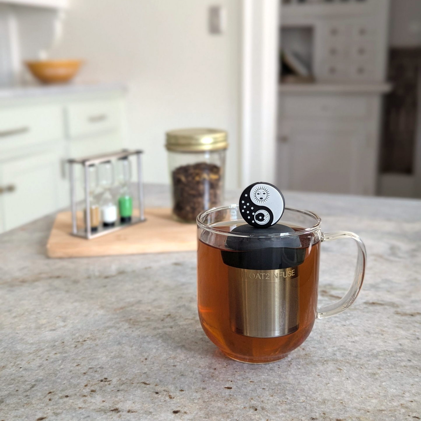 Yin Yang Sun Moon | Floating Tea Steeper | Grey Base | Black