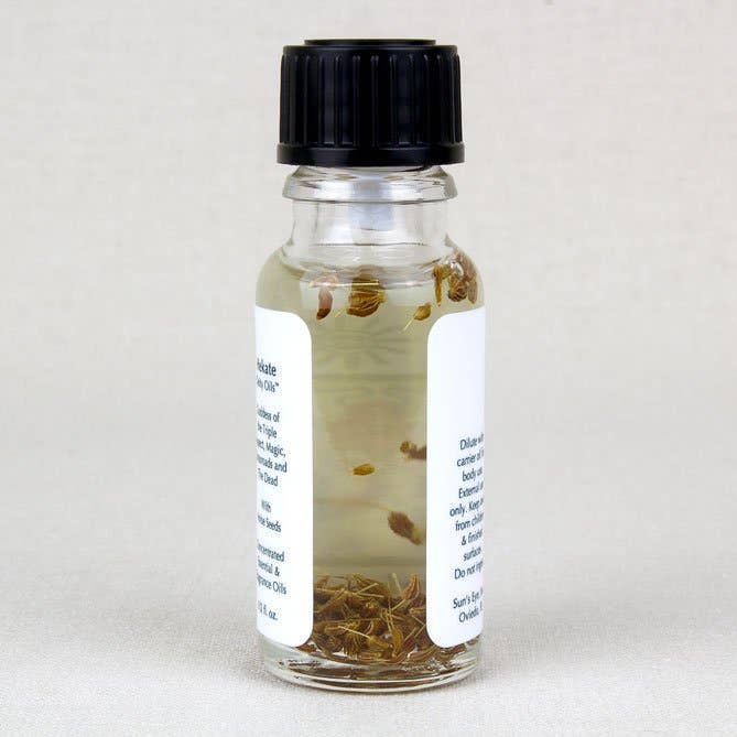 Hekate Oil: .5 fl oz