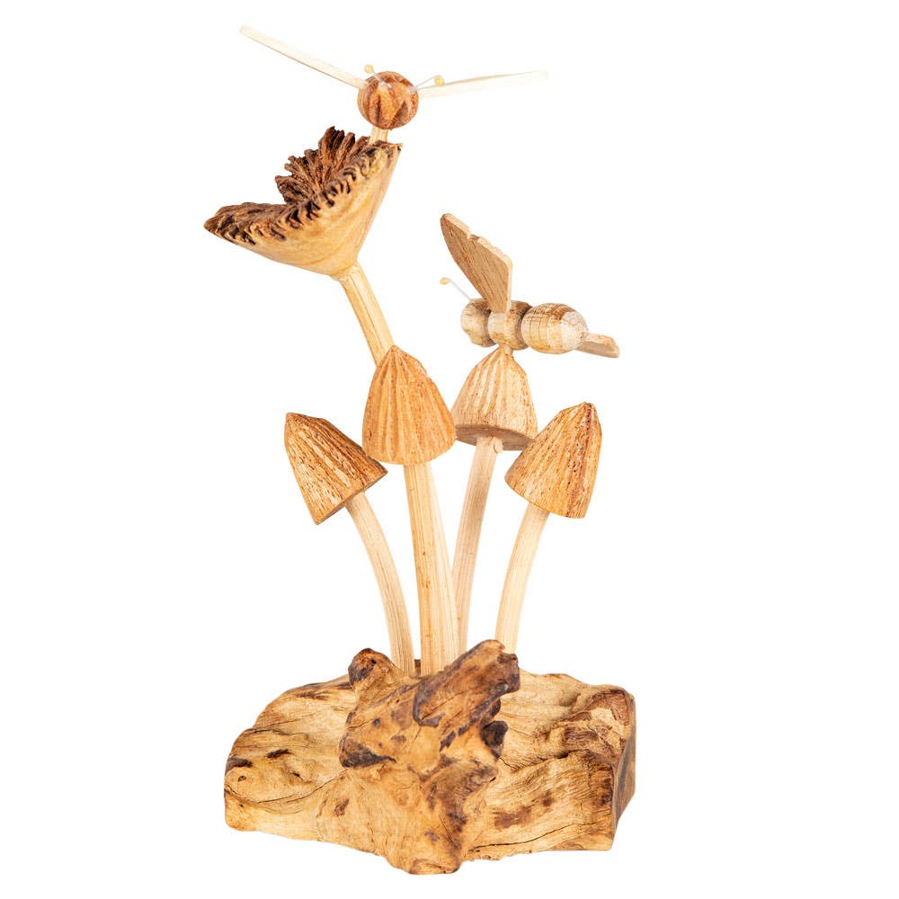 WOODEN MSHROOMS WITH BEE AND FLOWER