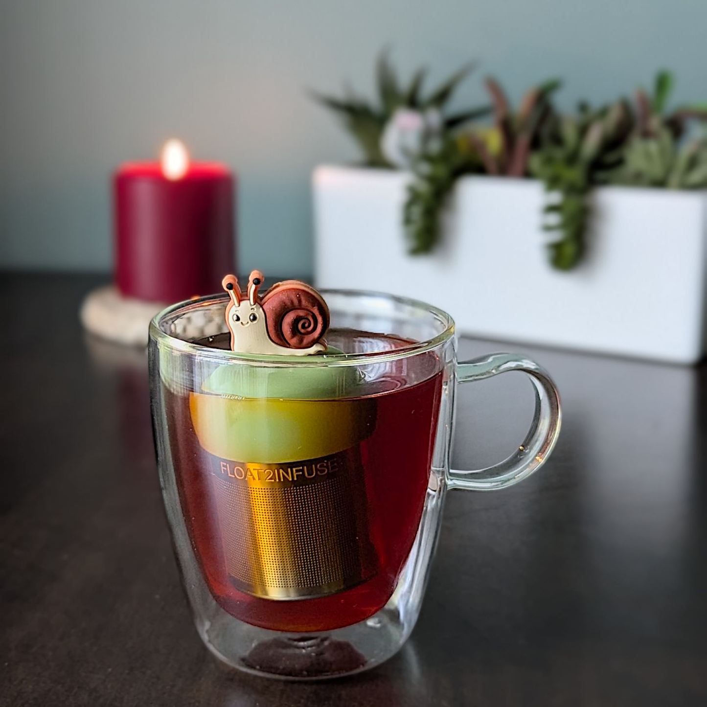 Cute Snail | Floating Tea Steeper | Green Base | Brown