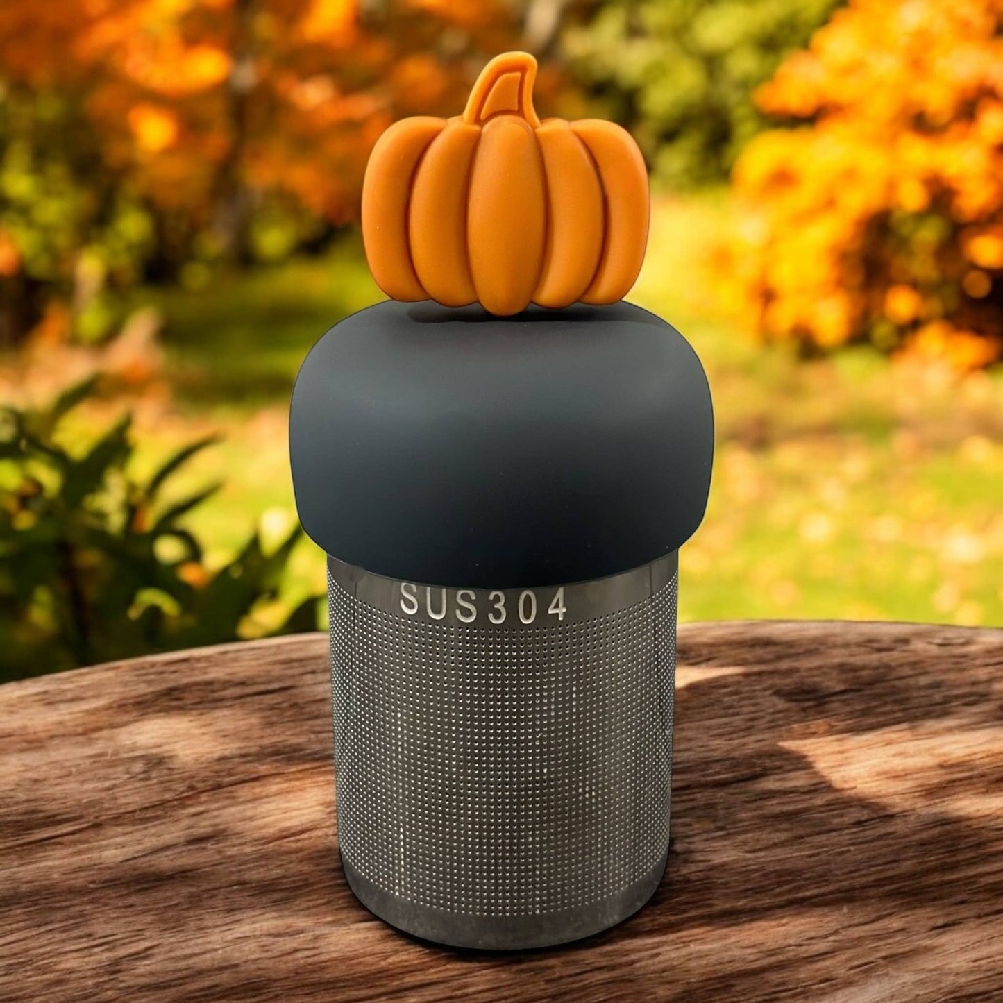 Pumpkin | Floating Tea Steeper | Grey Base | Orange: Charcoal Grey / Amber Orange