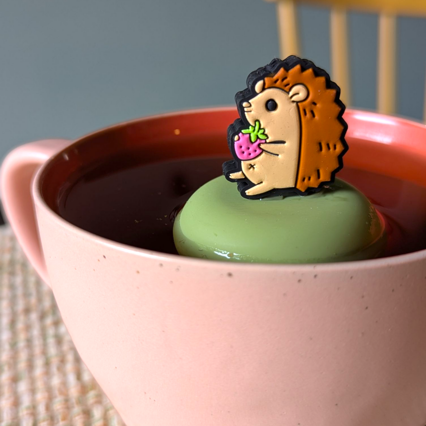 Hedgehog | Floating Tea Steeper | Green Base | Brown