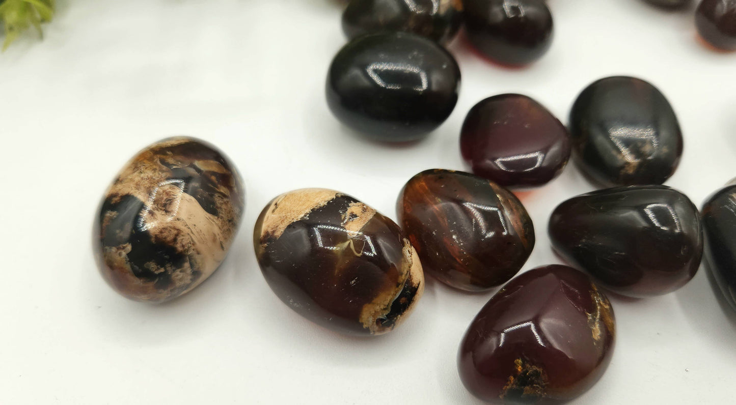 Amber-Indonesian  (250gm) Tumbled Stone 20-35mm : 250gm
