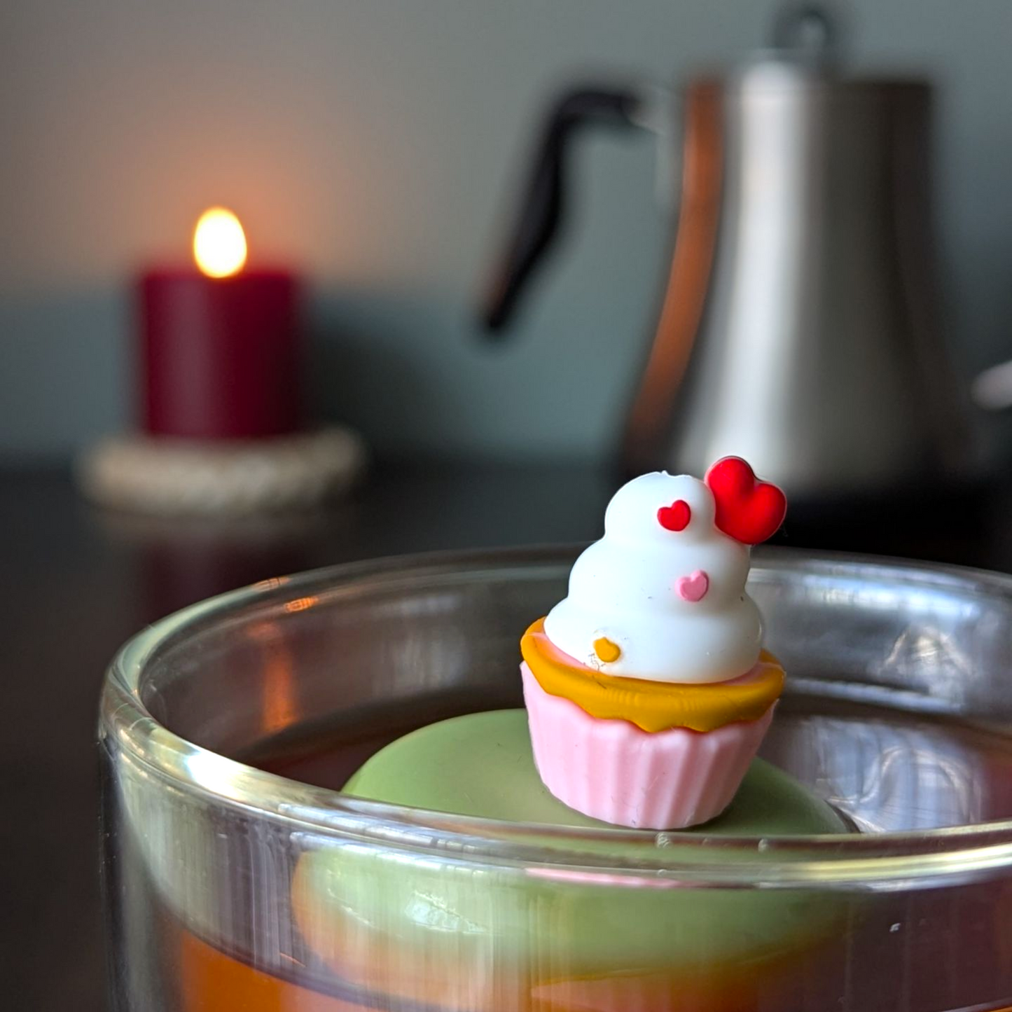 Pink Cupcake | Floating Tea Steeper | Green Base | Pink