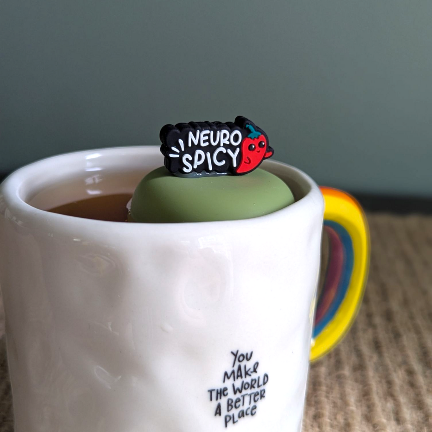Neurospicy | Floating Tea Steeper | Green Base | Black Icon