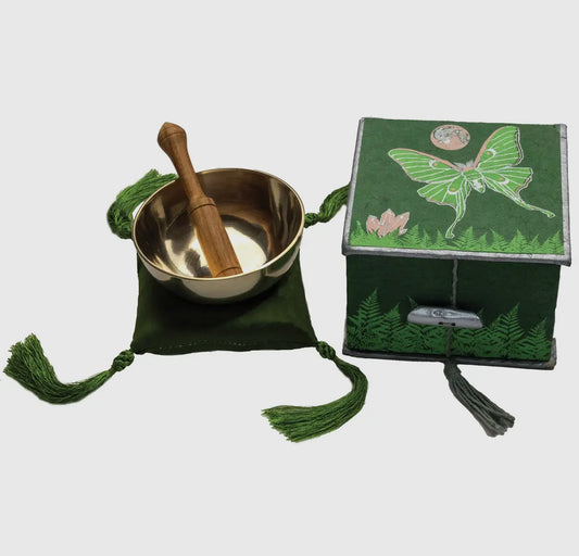 Singing Bowl, Luna Moth