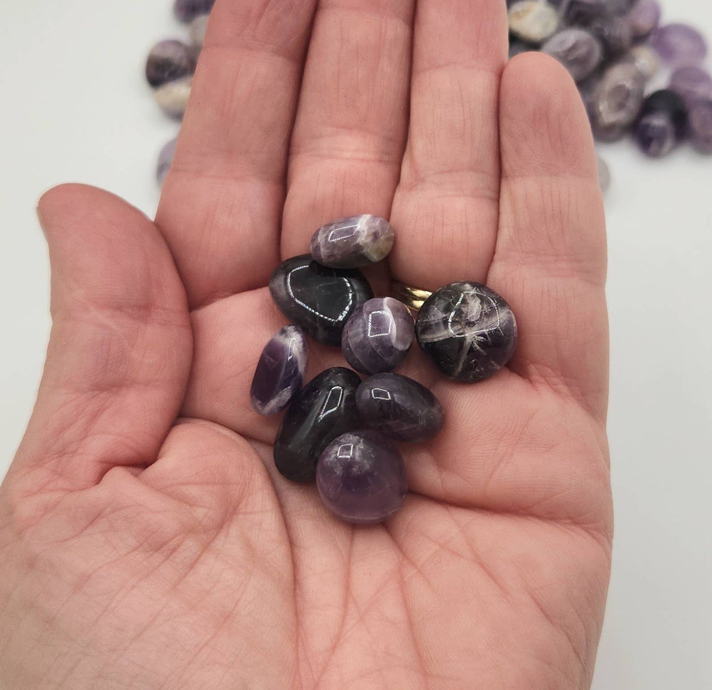Chevron Amethyst Tumbled Gemstones 10-20mm (0.5kg/1.1 lbs.): 0.5KG/1.1LBS