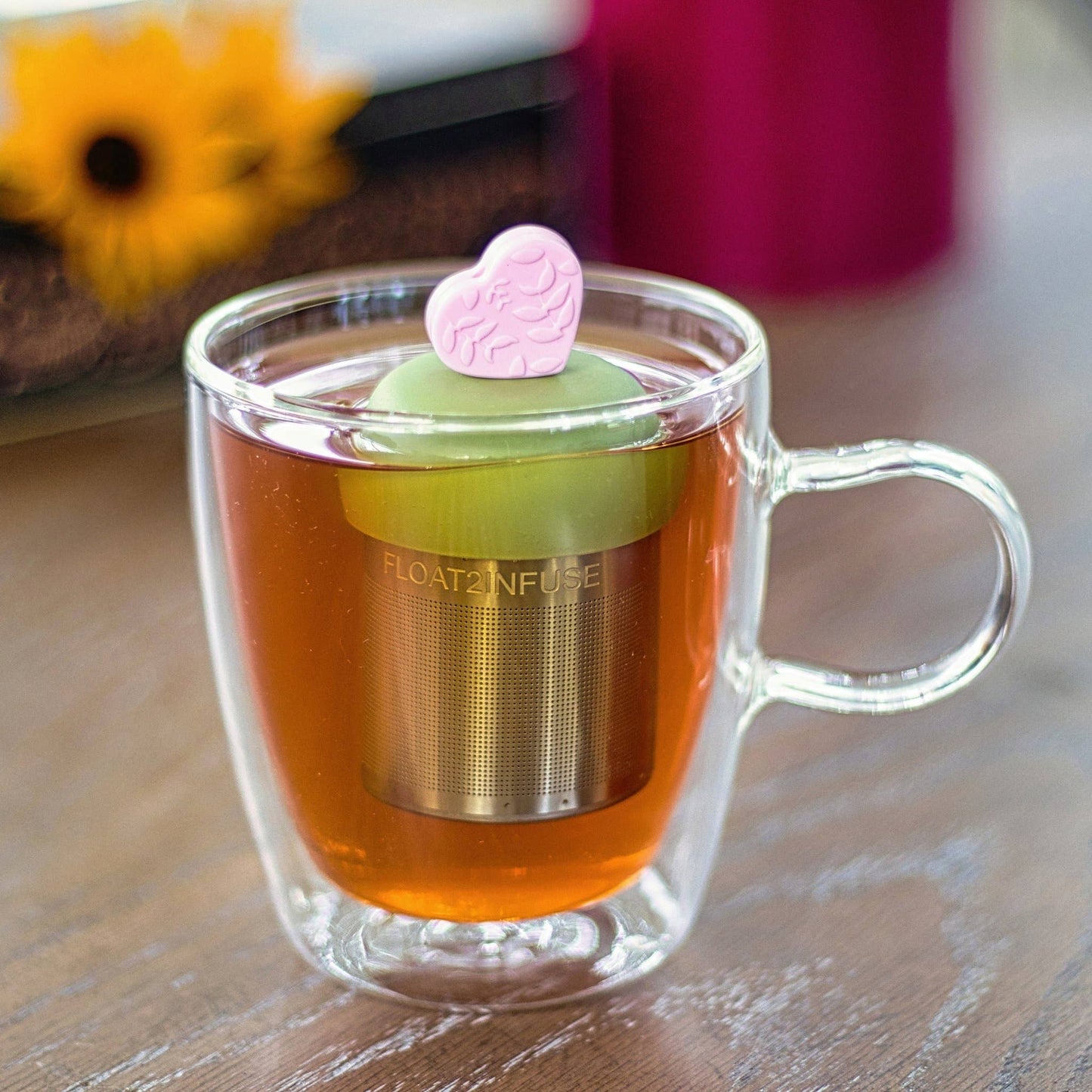 Light Pink Leaf Heart | Floating Tea Steeper | Green Base
