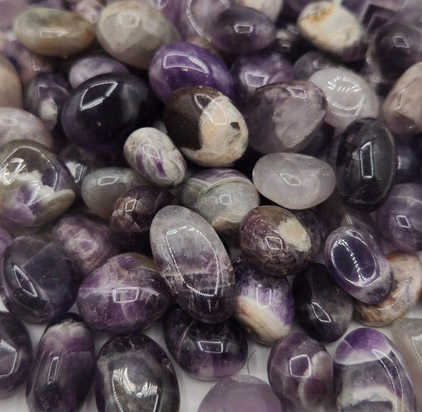 Chevron Amethyst Tumbled Gemstones 10-20mm (0.5kg/1.1 lbs.): 0.5KG/1.1LBS