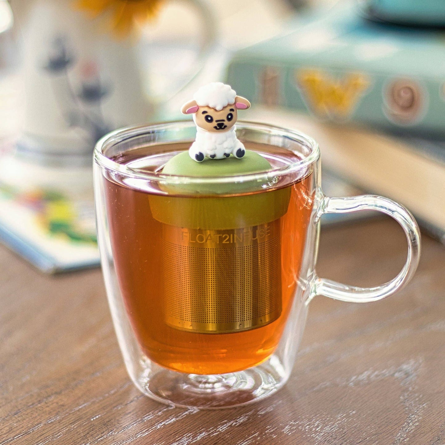 Fluffy White Sheep | Floating Tea Steeper | Green Base