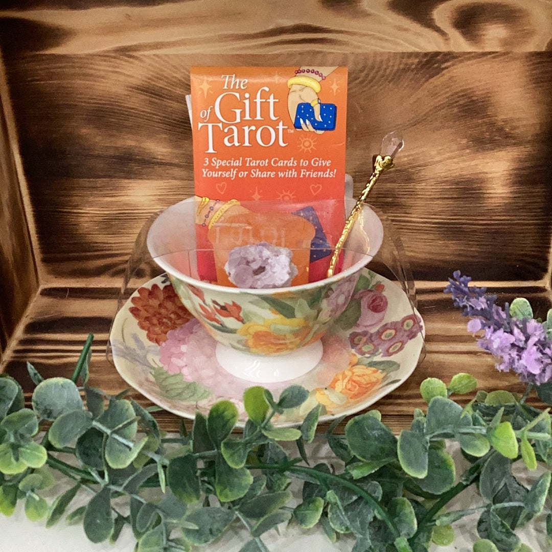 Tea Cup Gift Set