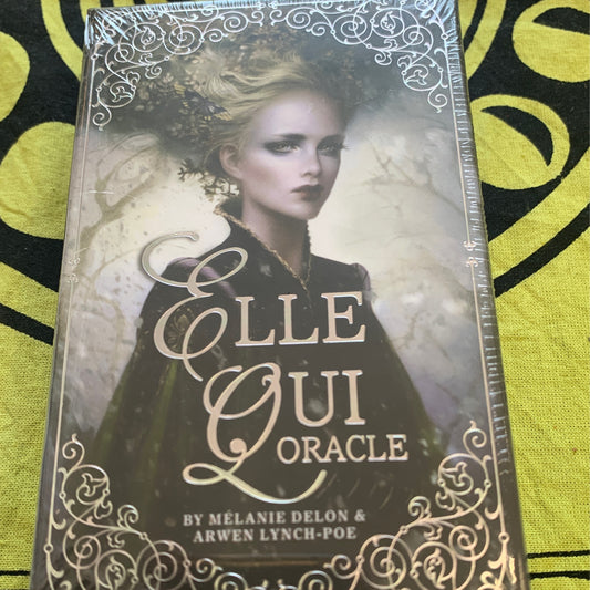 Elle Qui Oracle Deck